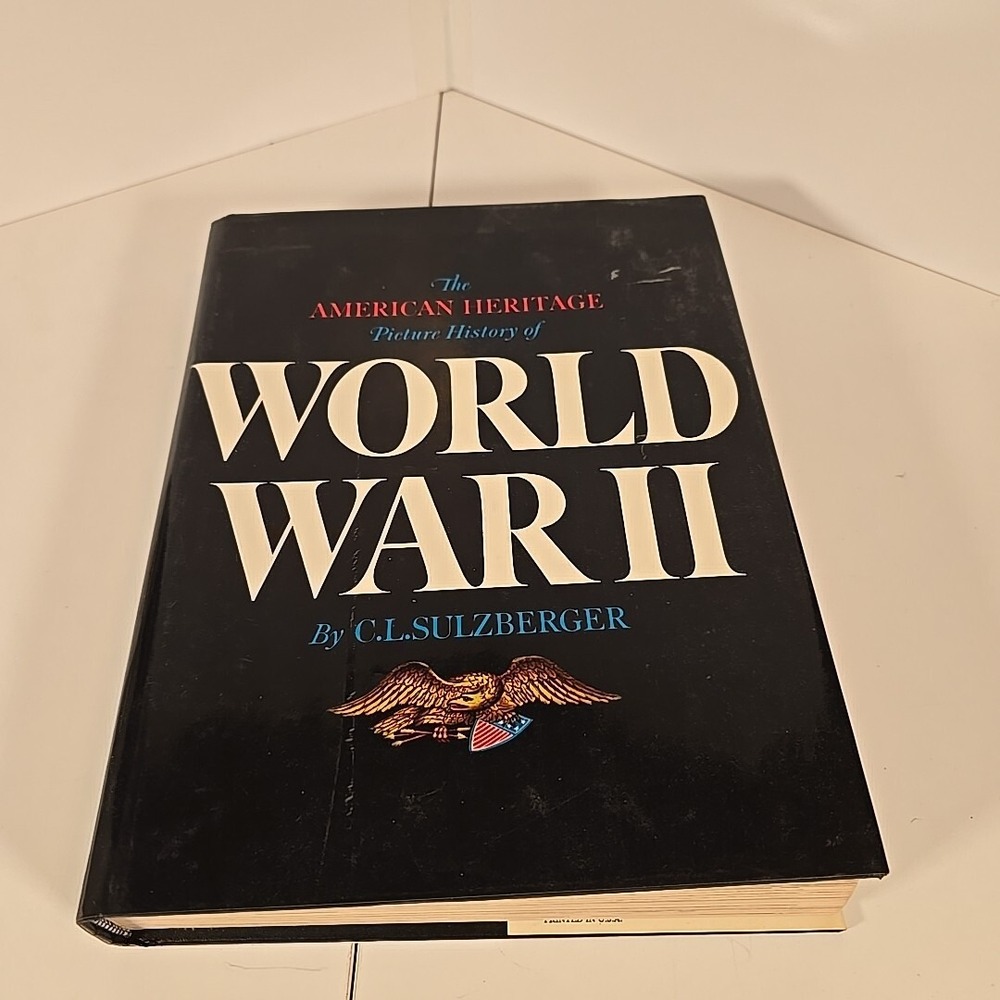 1966, The American‎ Heritage Picture Book Of World War II, Hardcover Book